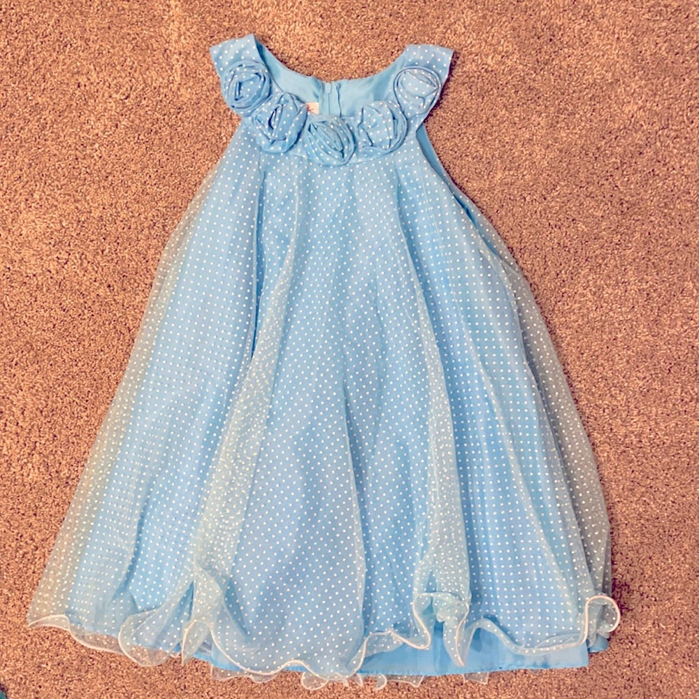 Blue polkadot dress 6 x